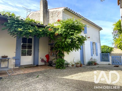/international/fr/saint-sulpice-d-arnoult-charente-310104858074/