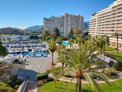 /international/fr/mandelieu-la-napoule-provence-alpes-cote-d-azur-310108465003/