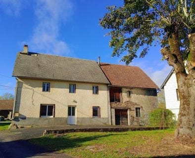 /international/fr/verneugheol-auvergne-310103489865/