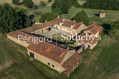 /international/fr/perigueux-aquitaine-310101135302/?lang=zh-cn