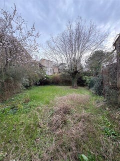 /international/fr/souvignargues-languedoc-roussillon-310106595845/