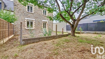/international/fr/allaire-brittany-310101627076/