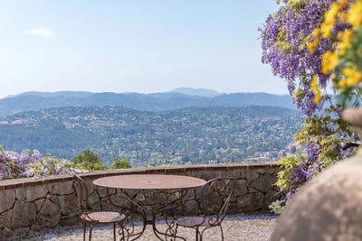 /international/fr/cabris-hh-15272893-cabris-provence-alpes-cote-d-azur-310100953144/