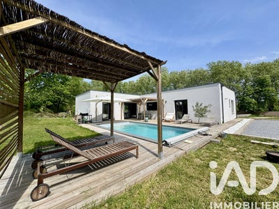 /international/fr/saint-medard-d-eyrans-aquitaine-310107737781/
