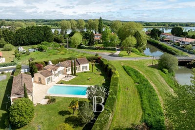 /international/fr/bayonne-aquitaine-310107598314/