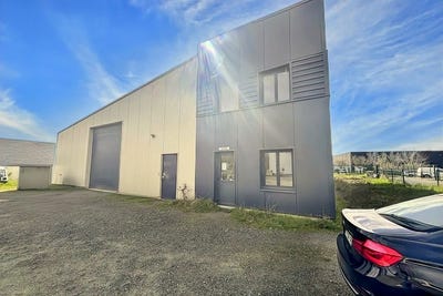 /international/fr/chinon-centre-val-de-loire-310106798751/