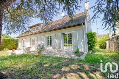 /international/fr/aubergenville-ile-de-france-310100273200/?lang=zh-tw