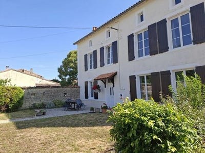 /international/fr/loubille-charente-310101383813/?lang=zh-cn