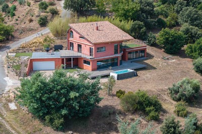 /international/fr/tanneron-hh-15746906-tanneron-provence-alpes-cote-d-azur-310100957077/