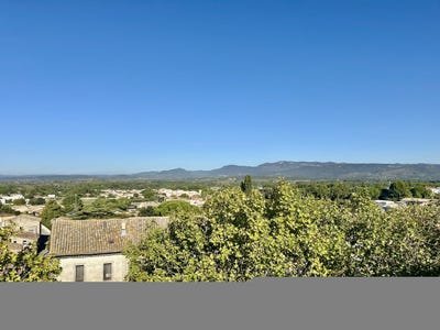 /international/fr/gignac-provence-alpes-cote-d-azur-310108047450/