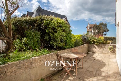 /international/fr/benerville-sur-mer-la-basse-normandie-310099616338/?lang=en