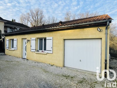 /international/fr/terrasson-lavilledieu-aquitaine-310097622713/