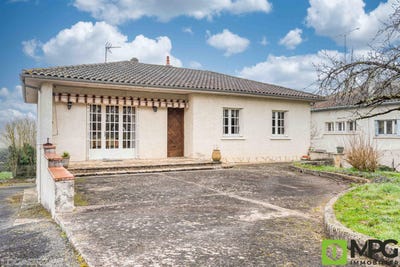 /international/fr/monsempron-libos-aquitaine-310106083879/