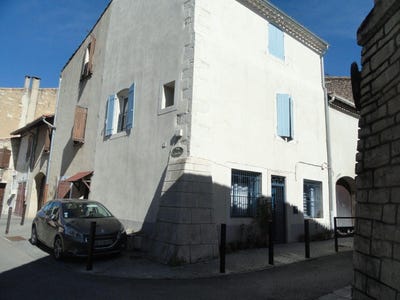 /international/fr/saint-gilles-languedoc-roussillon-310106484839/