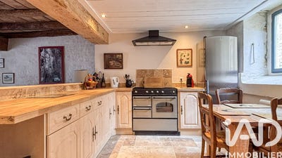 /international/fr/taillebourg-charente-310107046197/