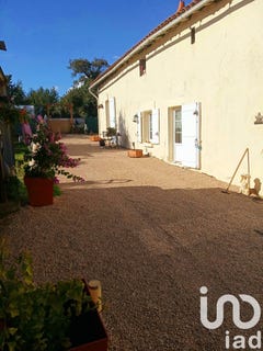 /international/fr/moncontour-brittany-310099253374/?lang=zh-tw