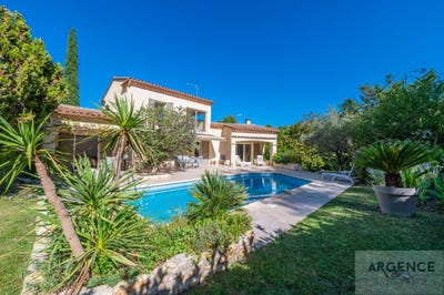 /international/fr/saint-clement-de-riviere-languedoc-roussillon-310107625664/