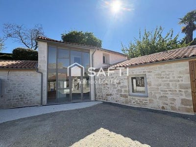 /international/fr/niort-charente-310107299288/