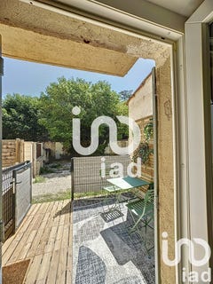 /international/fr/l-isle-sur-la-sorgue-provence-alpes-cote-d-azur-310097766787/