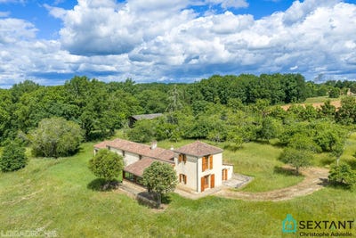 /international/fr/saint-capraise-de-lalinde-aquitaine-310109114201/