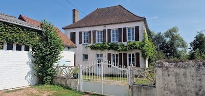 /international/fr/lapalisse-auvergne-310101354414/?lang=zh-tw