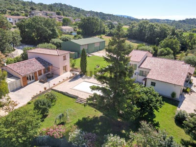 /international/fr/saint-just-et-vacquieres-languedoc-roussillon-310102340790/