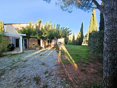 /international/fr/tuchan-languedoc-roussillon-310104474262/