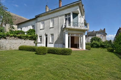 /international/fr/cholet-pays-de-la-loire-310108648001/