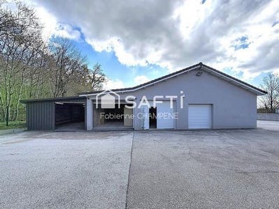 /international/fr/le-chateley-franche-comte-310108404843/