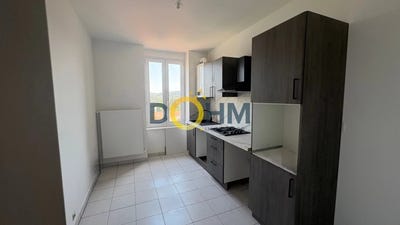 /international/fr/saint-etienne-centre-val-de-loire-310100792627/