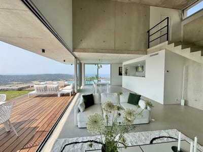 /international/fr/l-ile-rousse-corsica-310106709837/