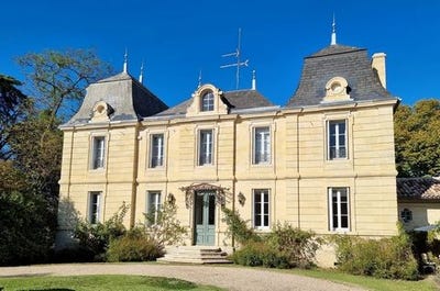 /international/fr/sauveterre-de-guyenne-aquitaine-120089929018/?lang=en