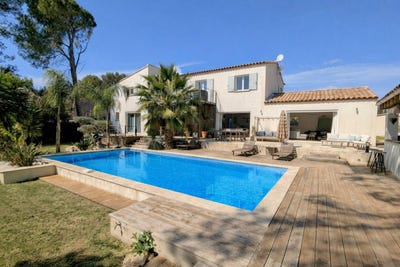 /international/fr/langlade-languedoc-roussillon-310108596040/