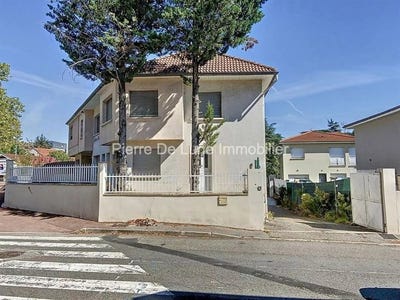 /international/fr/bron-rhone-310105998847/