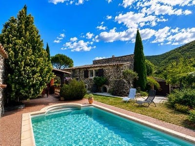 /international/fr/saint-martin-sur-lavezon-rhone-310108941870/?lang=pt