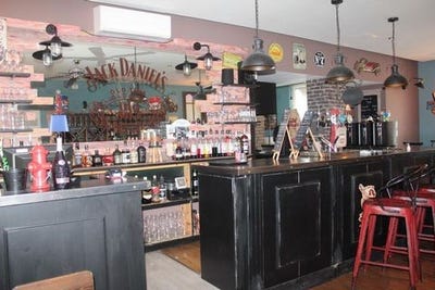 /international/fr/saint-genis-de-saintonge-charente-310106488905/