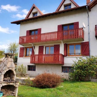 /international/fr/vollore-ville-auvergne-310107968413/