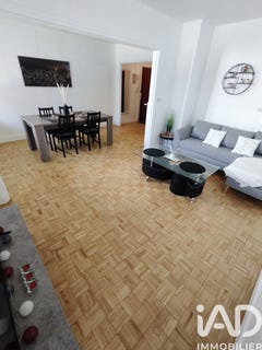/international/fr/orleans-centre-val-de-loire-310104167858/