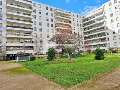 /international/fr/villeurbanne-rhone-310108487270/