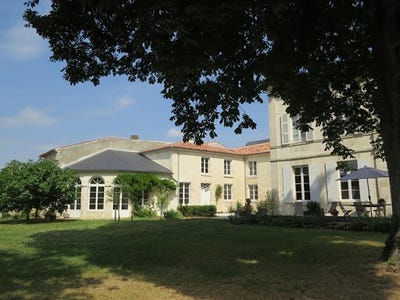 /international/fr/fontenay-le-comte-pays-de-la-loire-310101324891/?lang=zh-tw