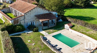 /international/fr/souffrignac-charente-310102433338/