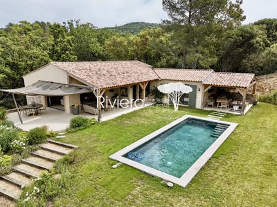 /international/fr/la-croix-valmer-provence-alpes-cote-d-azur-310108329742/