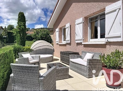 /international/fr/pomeys-rhone-310108757327/?lang=es