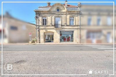 /international/fr/saint-christoly-de-blaye-aquitaine-310105302501/