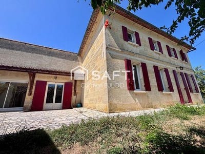 /international/fr/saint-magne-de-castillon-aquitaine-310108674852/