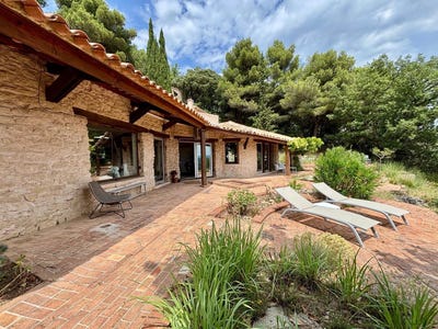 /international/fr/suzette-provence-alpes-cote-d-azur-310101251987/?lang=zh-tw