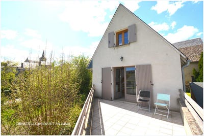 /international/fr/saint-sauves-d-auvergne-auvergne-310104289128/