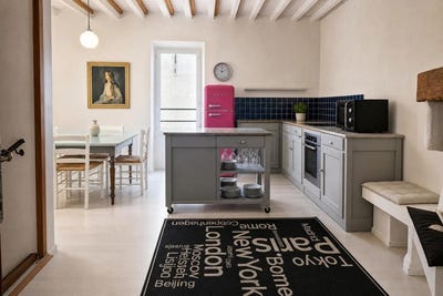 /international/fr/fabrezan-languedoc-roussillon-310107888193/