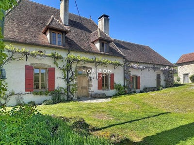 /international/fr/mary-burgundy-310108377104/