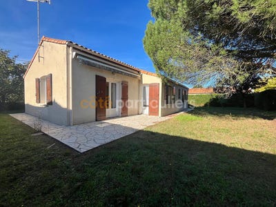/international/fr/royan-charente-310107839037/